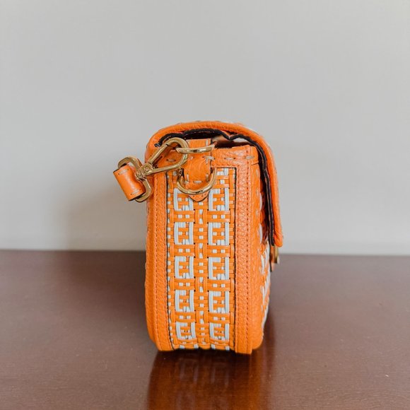 Fendi Zucca Woven Baguette NM Orange w/Strap - Picture 4 of 13